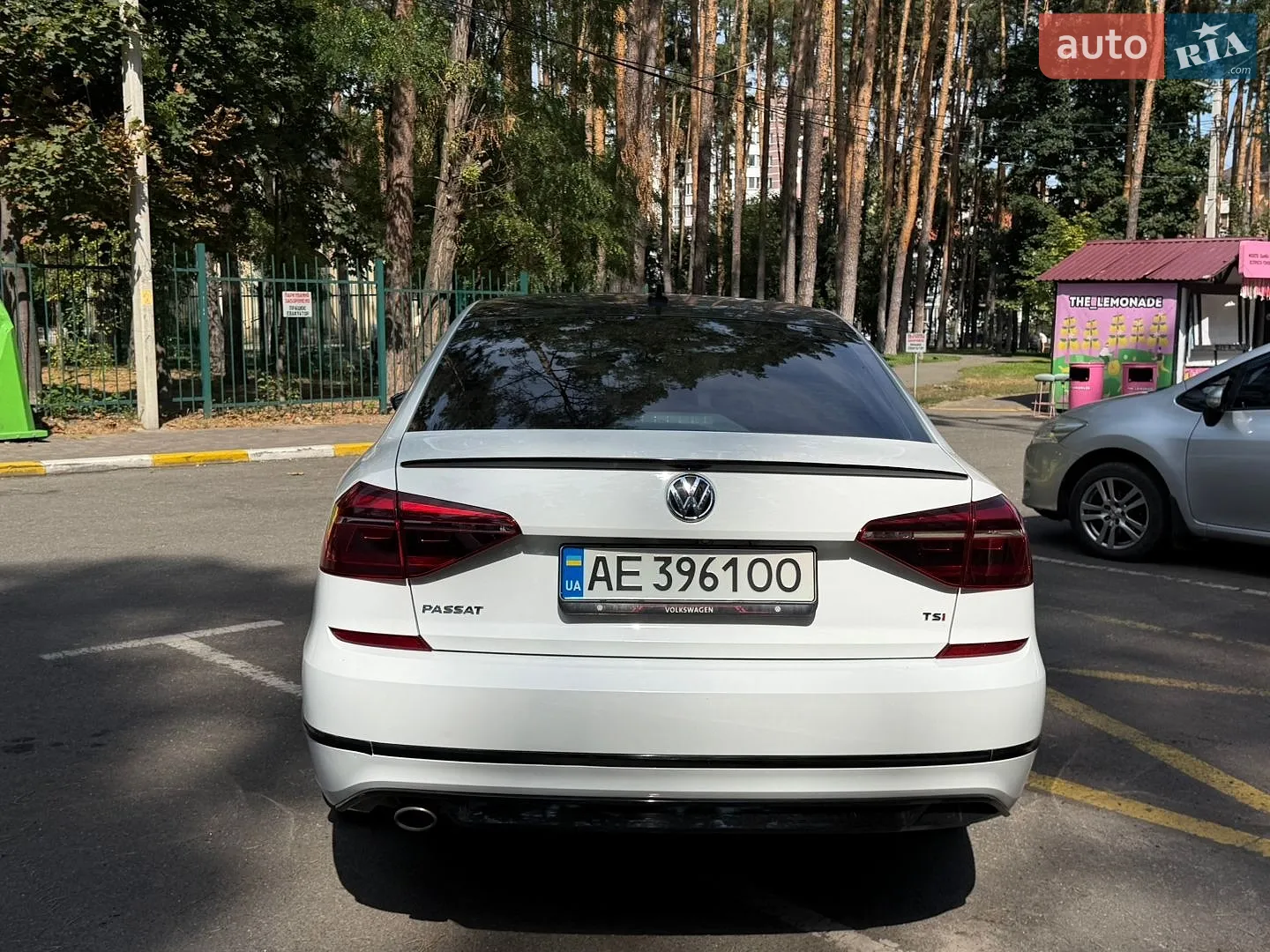 2017 Volkswagen Passat - мініатюра 9