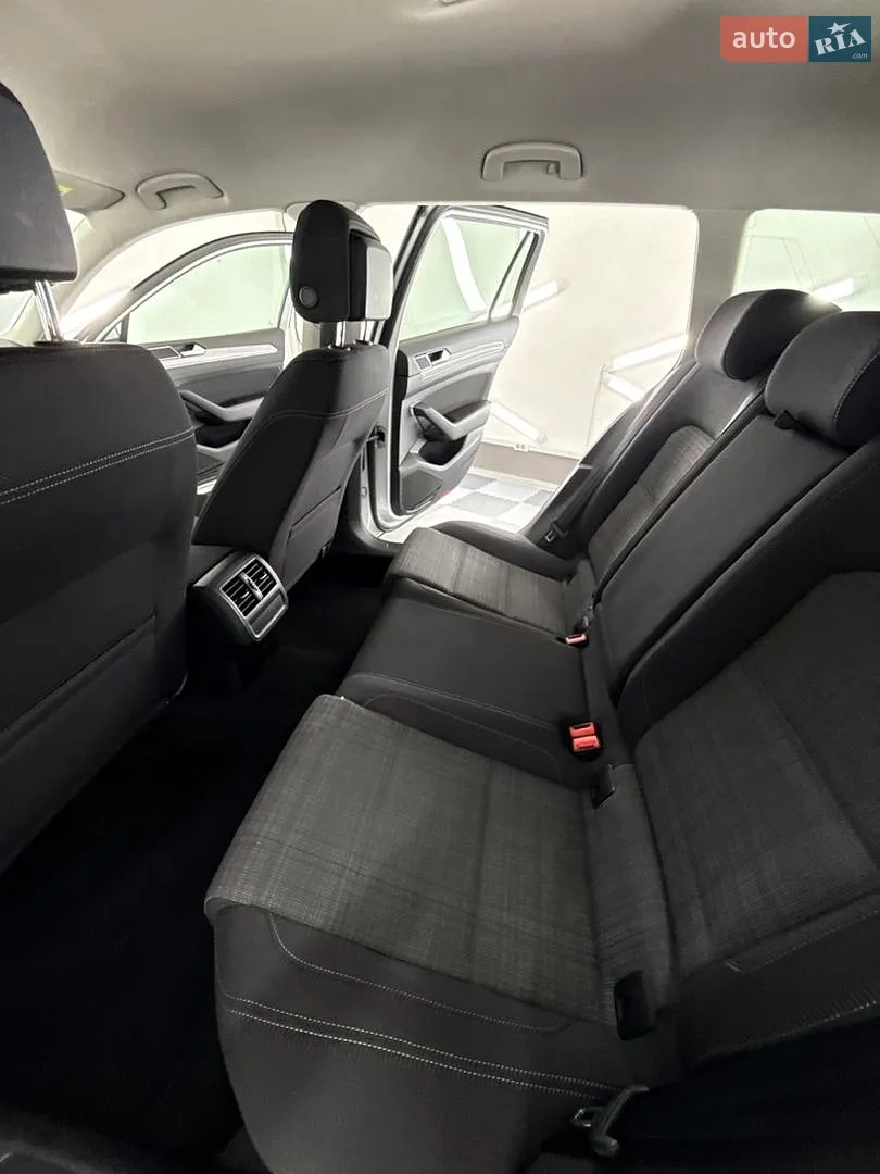 2020 Volkswagen Passat - мініатюра 46