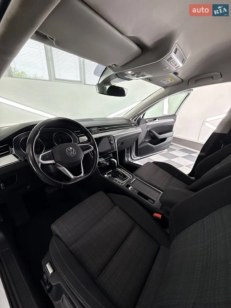 2020 Volkswagen Passat - мініатюра 48