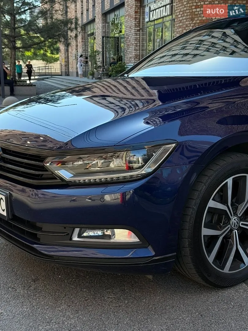 2018 Volkswagen Passat - мініатюра 4