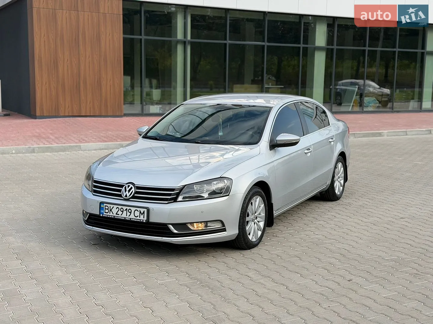 2011 Volkswagen Passat - мініатюра 5