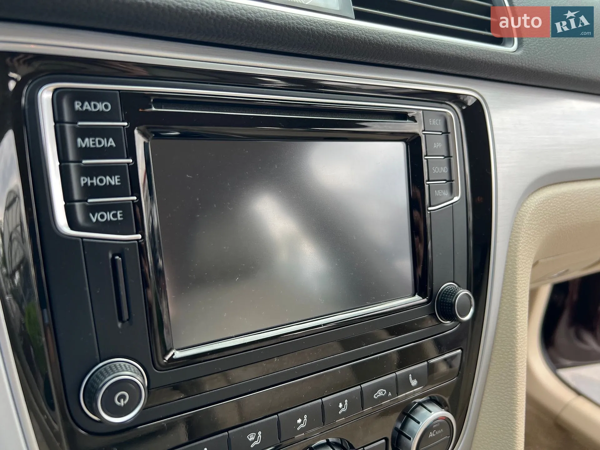 2012 Volkswagen Passat - мініатюра 28