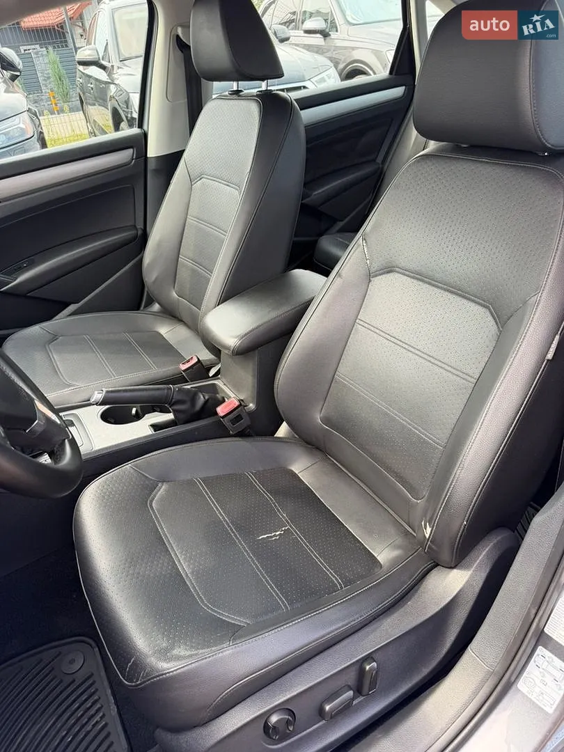 2014 Volkswagen Passat - мініатюра 21