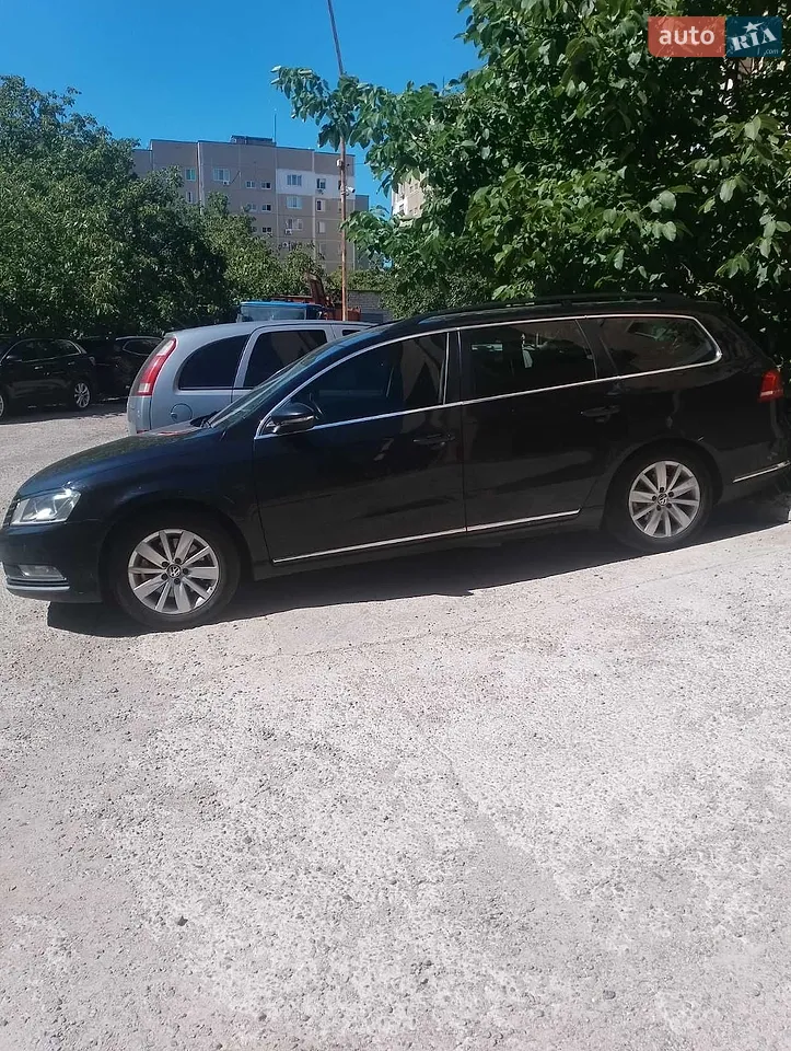 2011 Volkswagen Passat - мініатюра 19