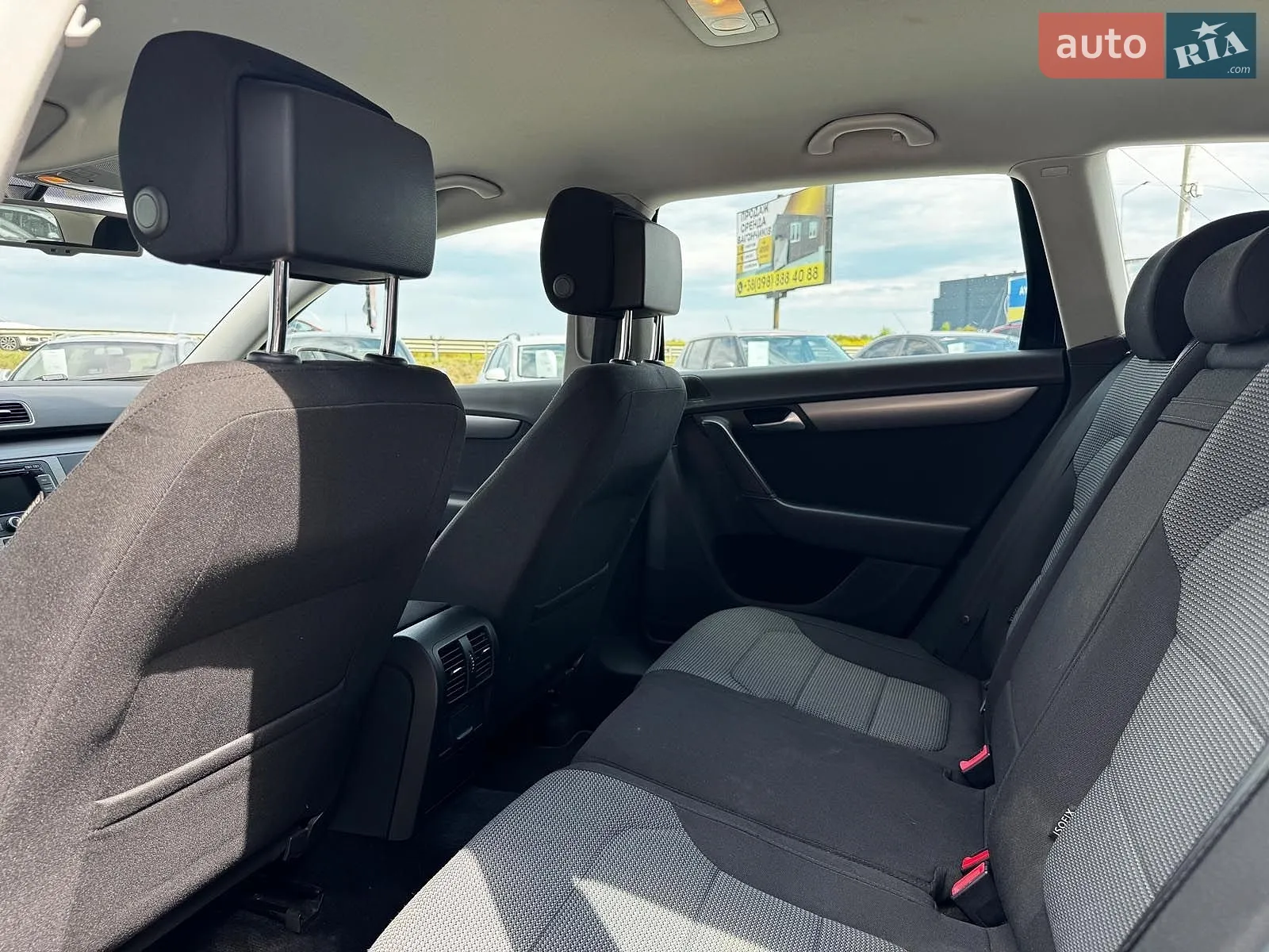 2013 Volkswagen Passat - мініатюра 31