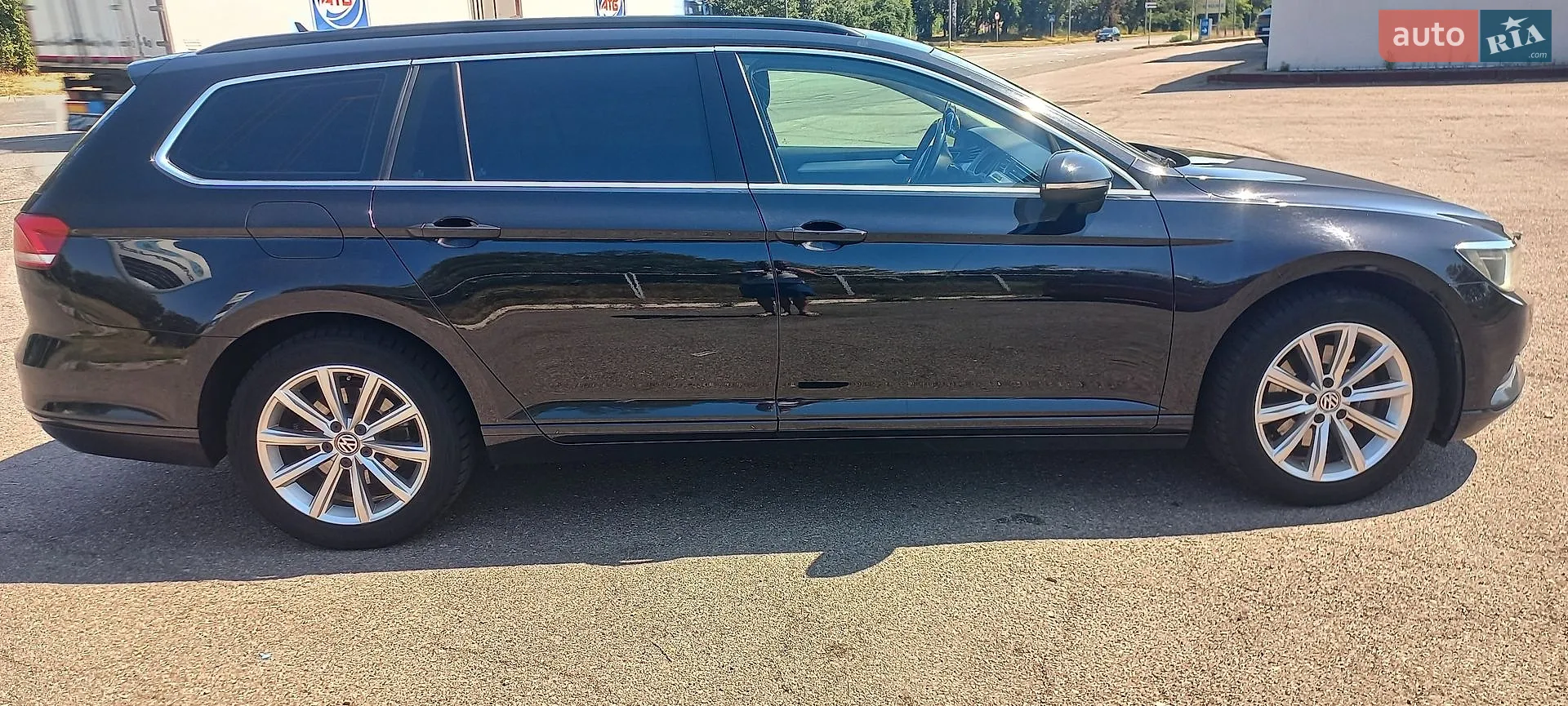 2015 Volkswagen Passat - мініатюра 12