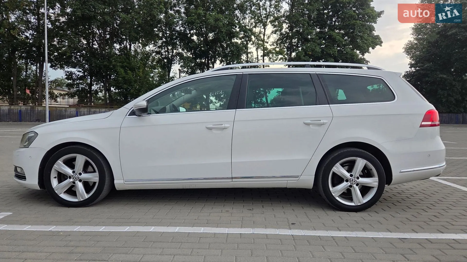 2013 Volkswagen Passat - мініатюра 11