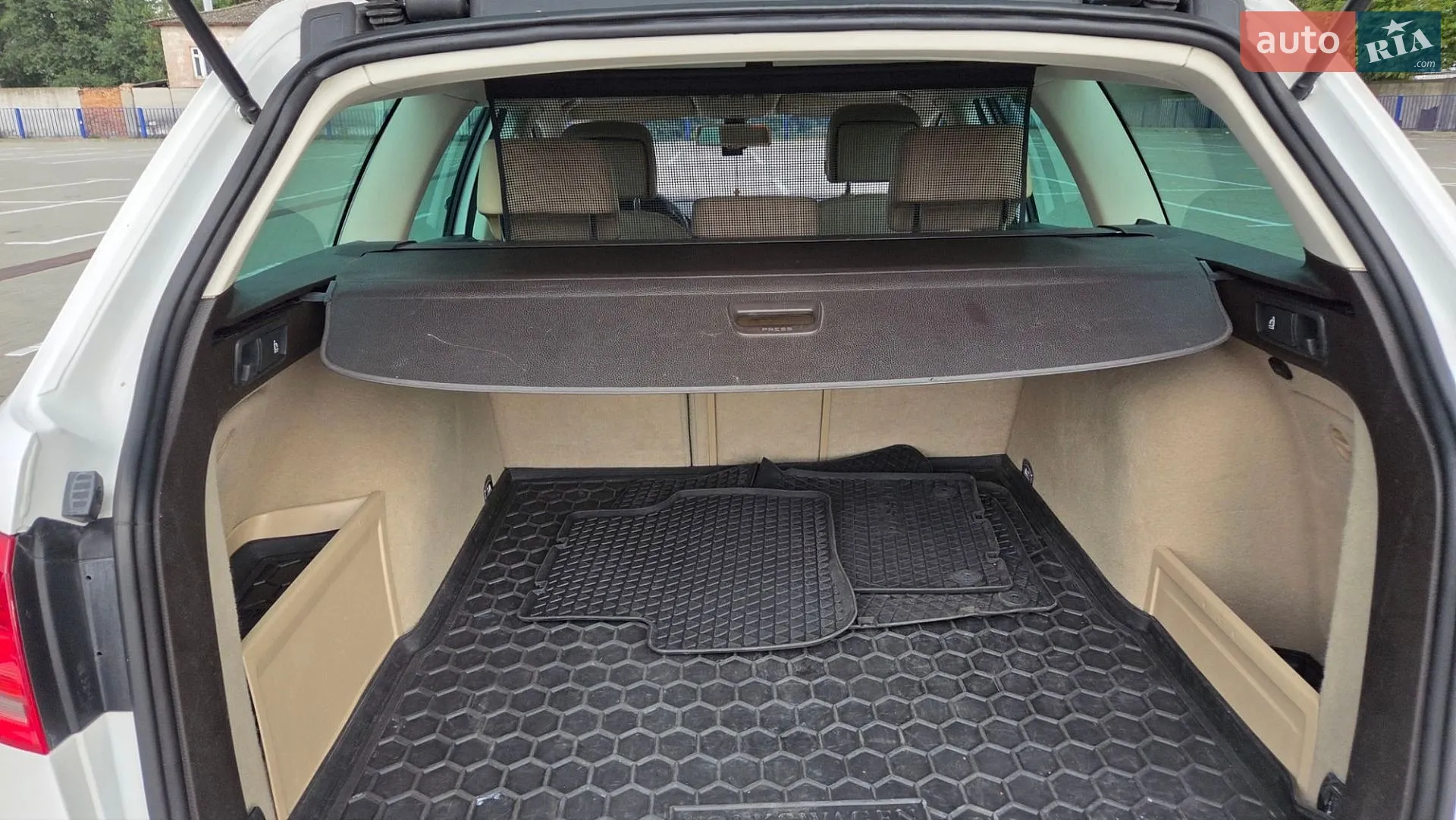 2013 Volkswagen Passat - мініатюра 17
