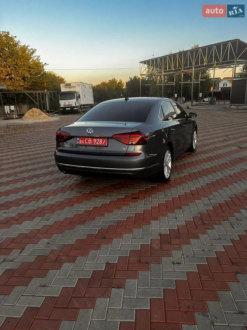 2018 Volkswagen Passat - мініатюра 4