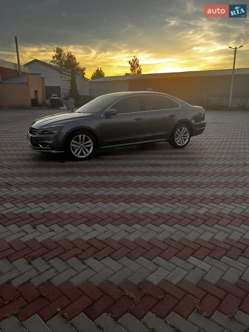 2018 Volkswagen Passat - мініатюра 18