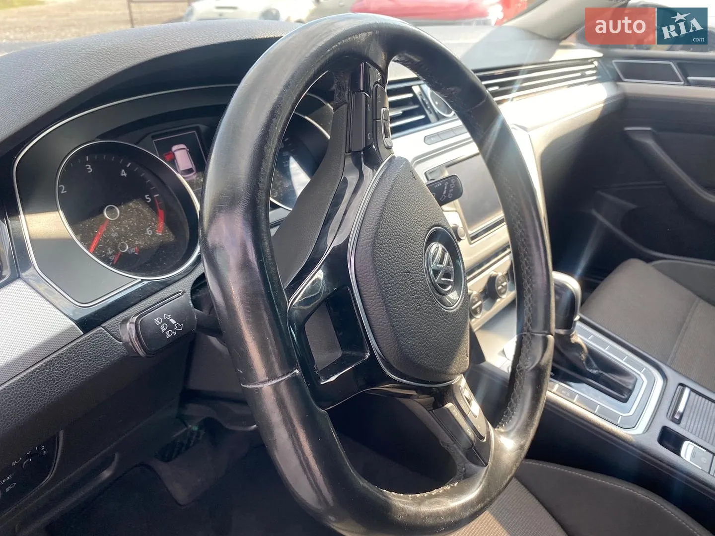 2017 Volkswagen Passat - мініатюра 28