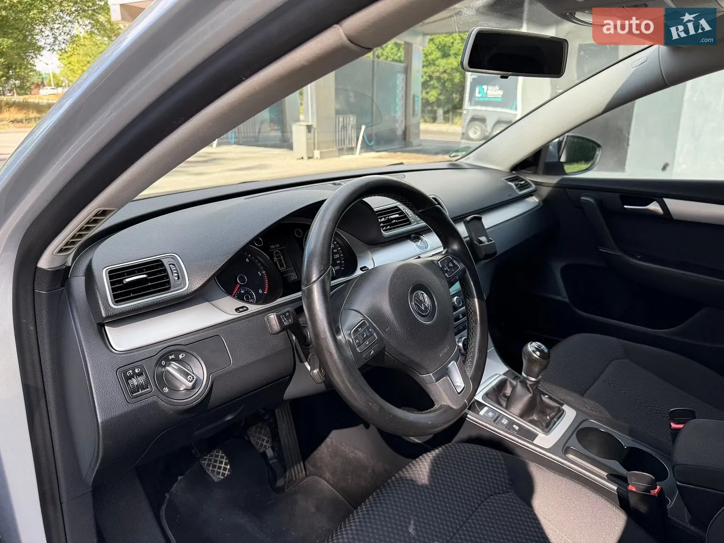 2013 Volkswagen Passat - мініатюра 15