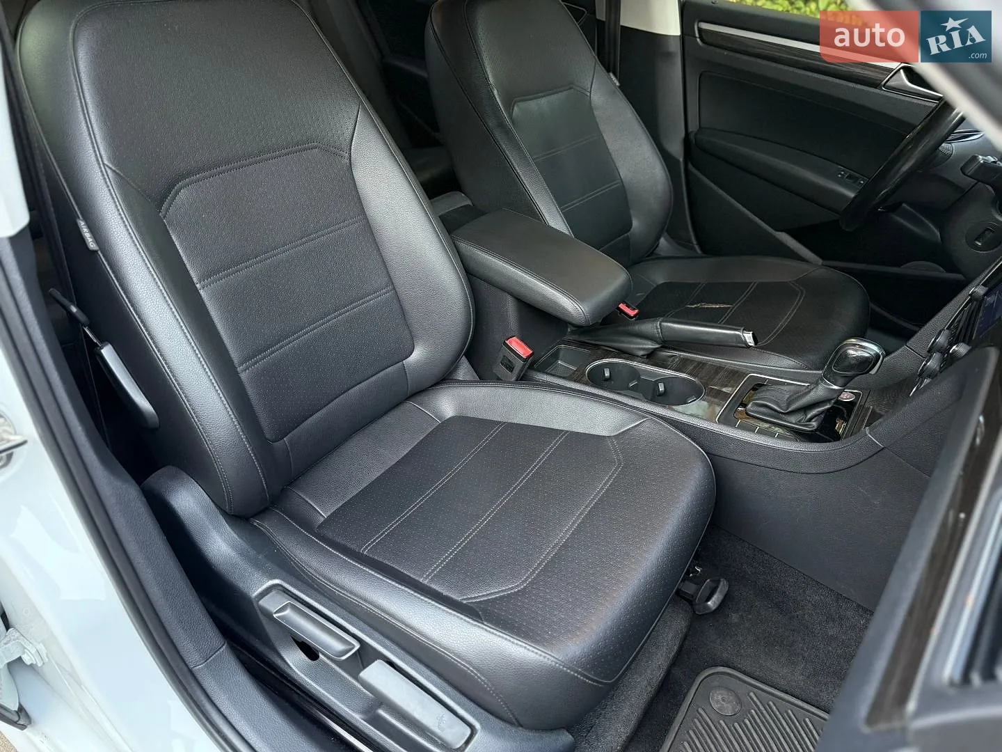 2015 Volkswagen Passat - мініатюра 12