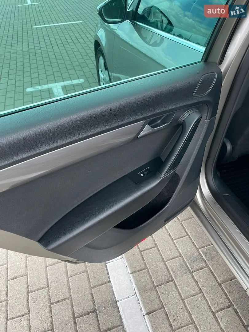 2012 Volkswagen Passat - мініатюра 16