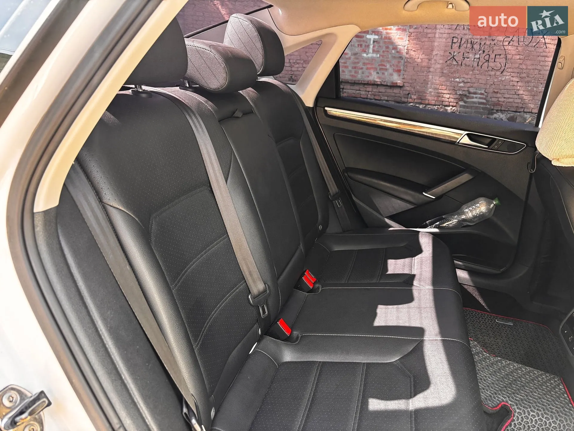 2017 Volkswagen Passat - мініатюра 8