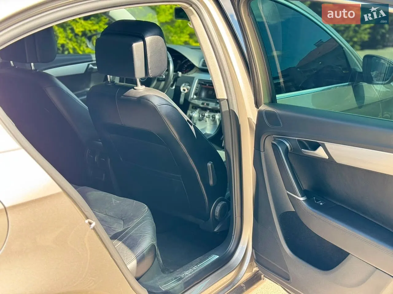 2014 Volkswagen Passat - мініатюра 43