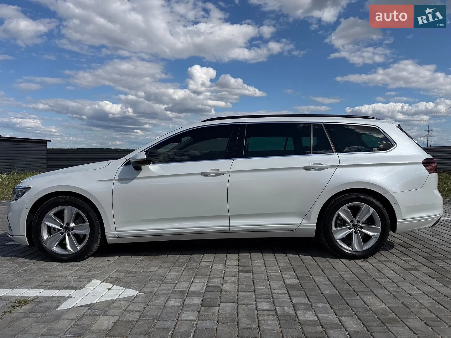 2022 Volkswagen Passat - мініатюра 10