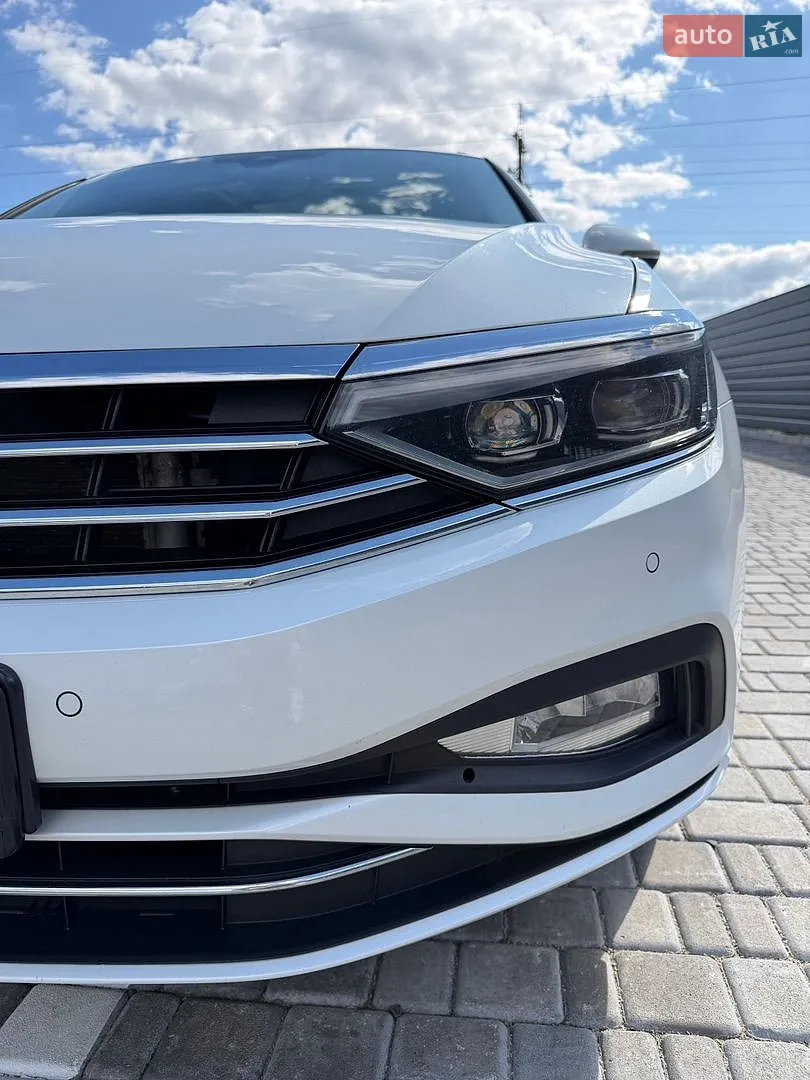 2022 Volkswagen Passat - мініатюра 32
