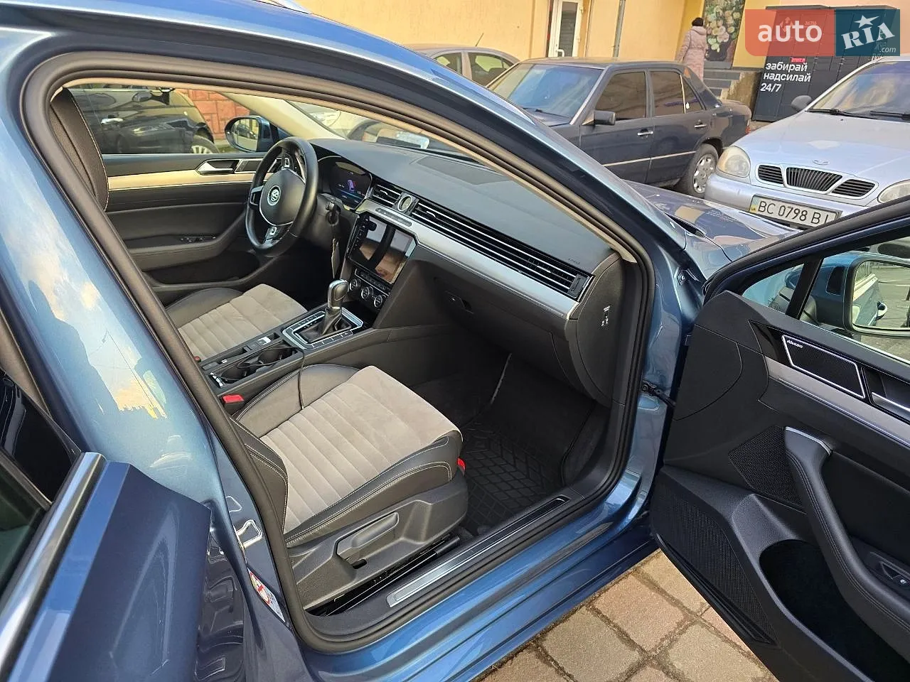 2017 Volkswagen Passat - мініатюра 20