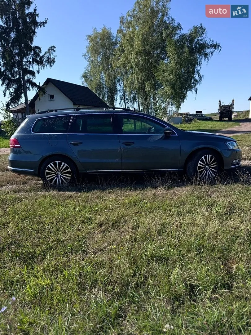 2012 Volkswagen Passat - мініатюра 2