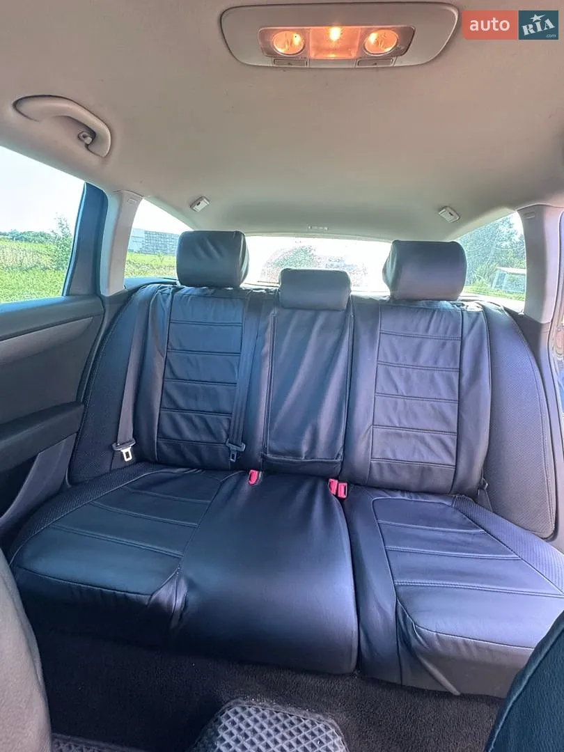 2012 Volkswagen Passat - мініатюра 6