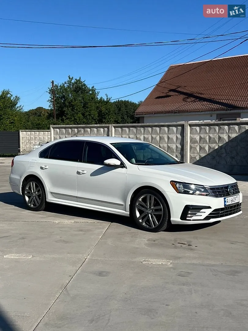 2016 Volkswagen Passat - мініатюра 9