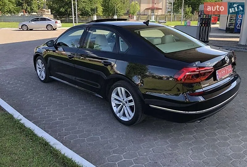 2018 Volkswagen Passat - мініатюра 2