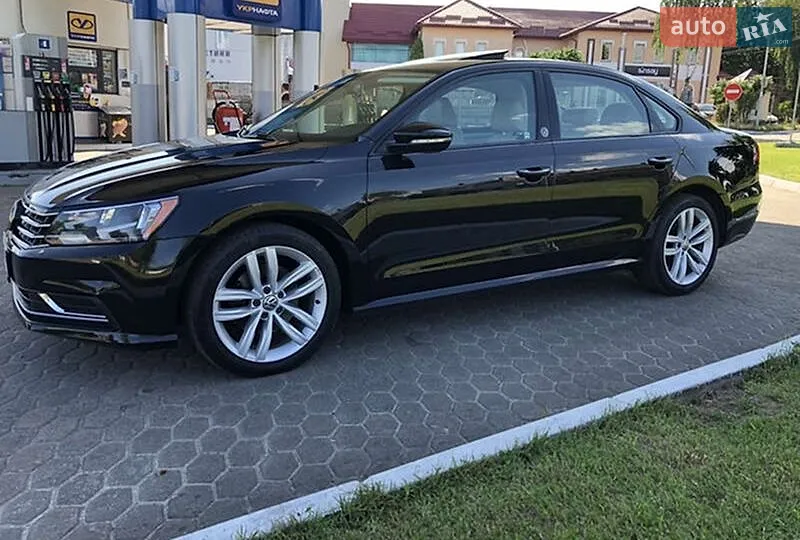 2018 Volkswagen Passat - фото 1