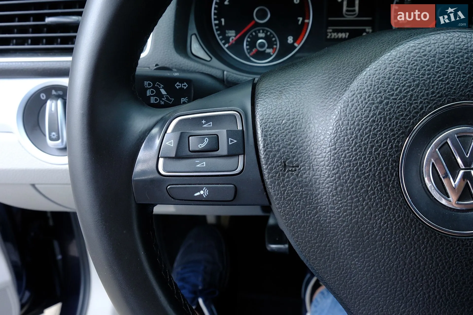 2012 Volkswagen Passat - мініатюра 18