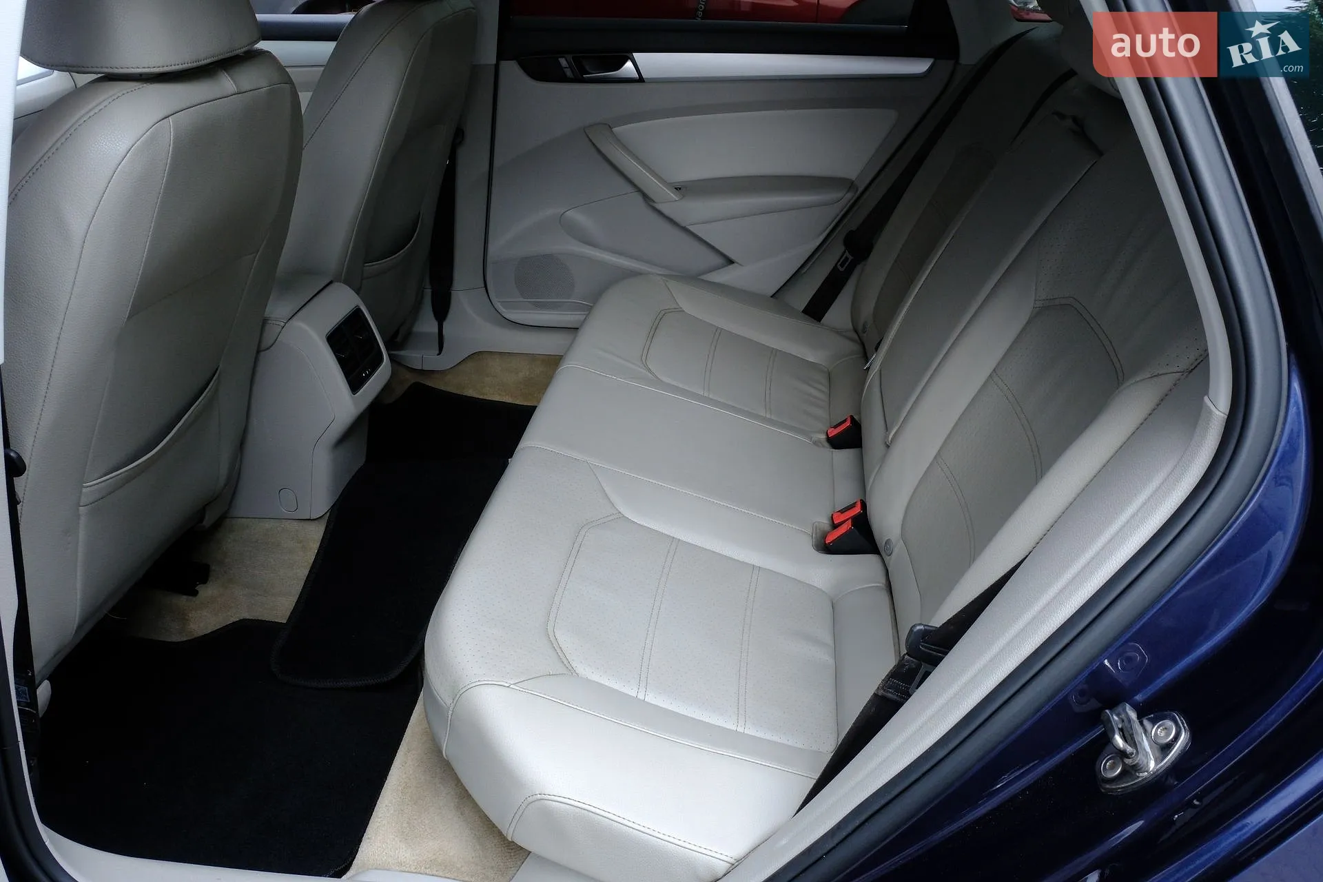 2012 Volkswagen Passat - мініатюра 28