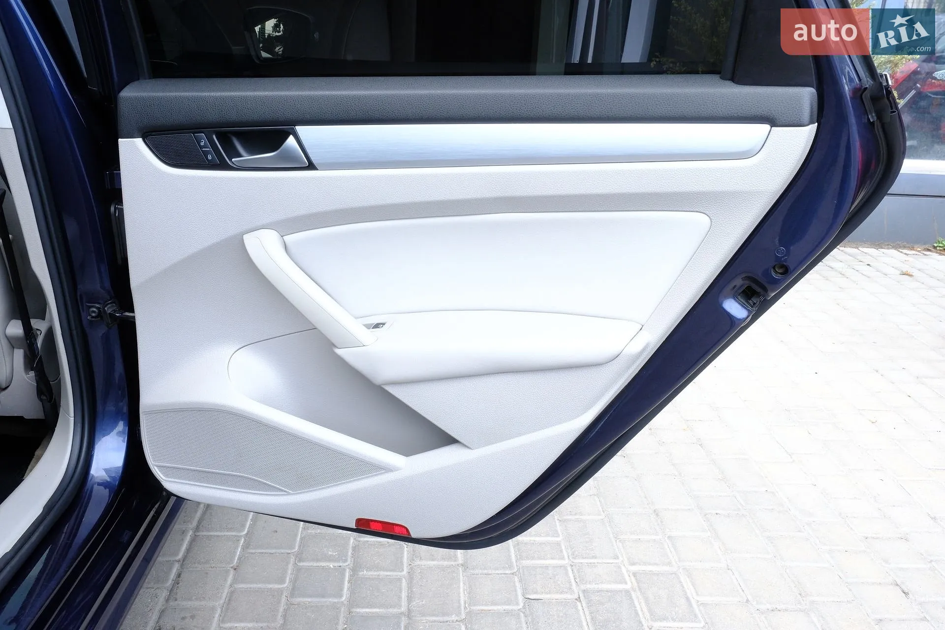 2012 Volkswagen Passat - мініатюра 30