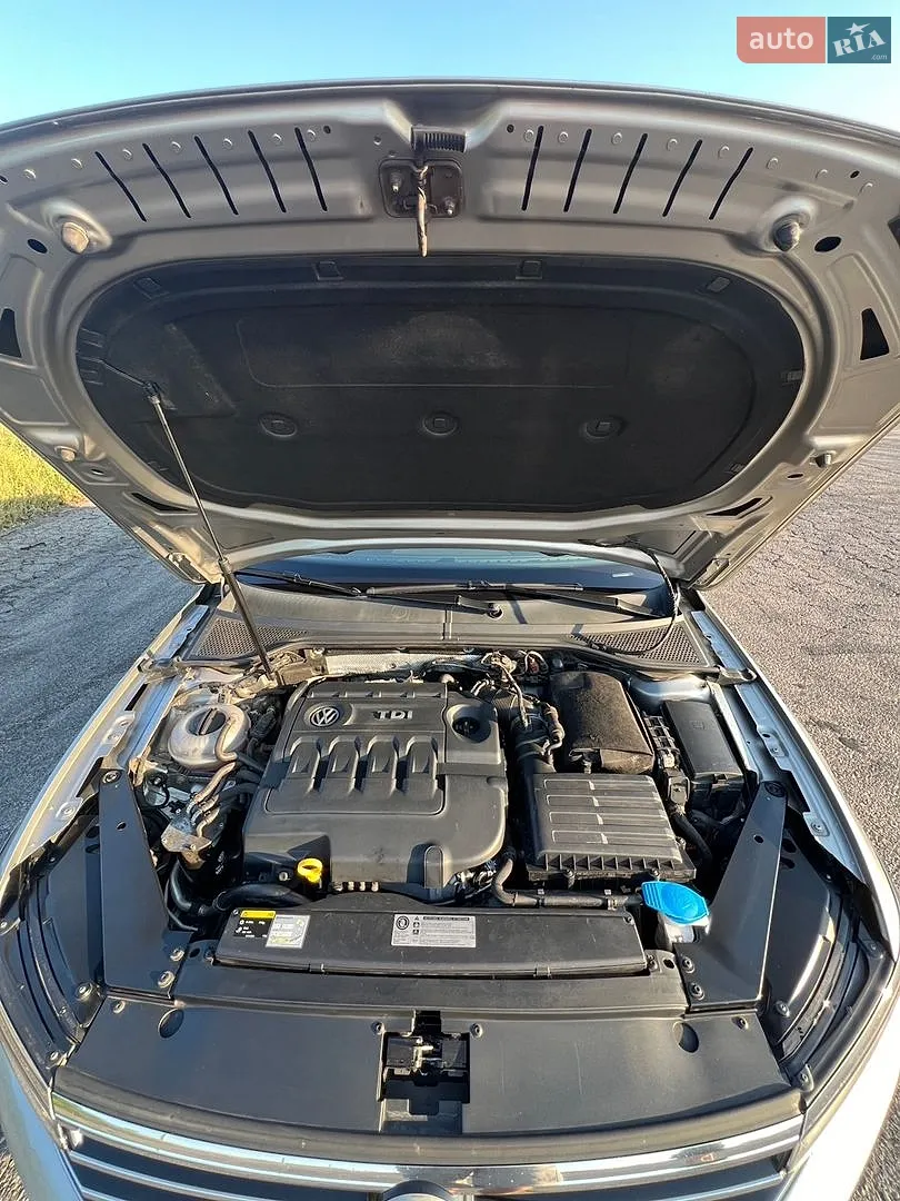 2015 Volkswagen Passat - мініатюра 21