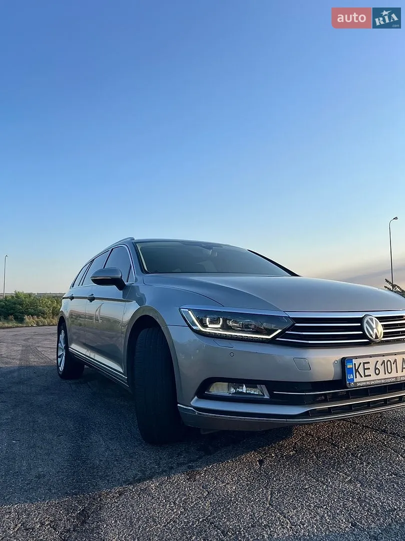 2015 Volkswagen Passat - фото 1