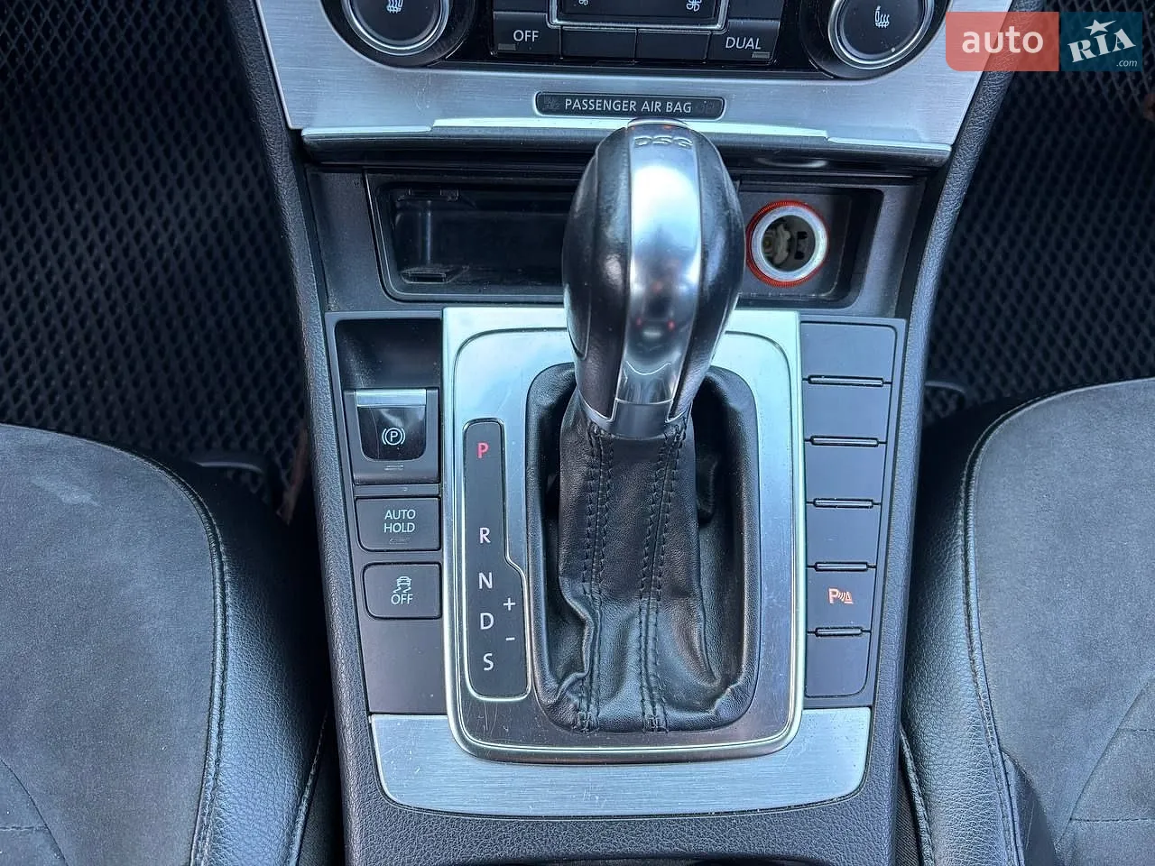 2011 Volkswagen Passat - мініатюра 20
