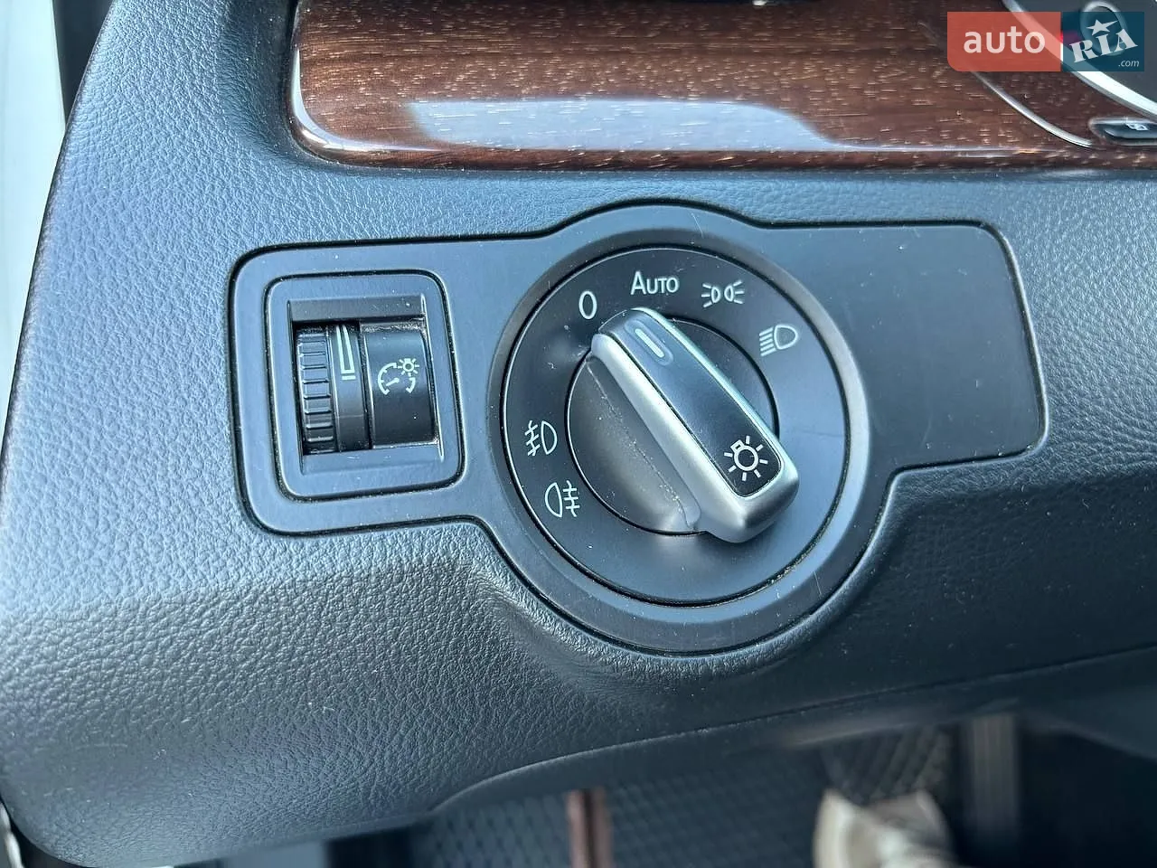 2011 Volkswagen Passat - мініатюра 25