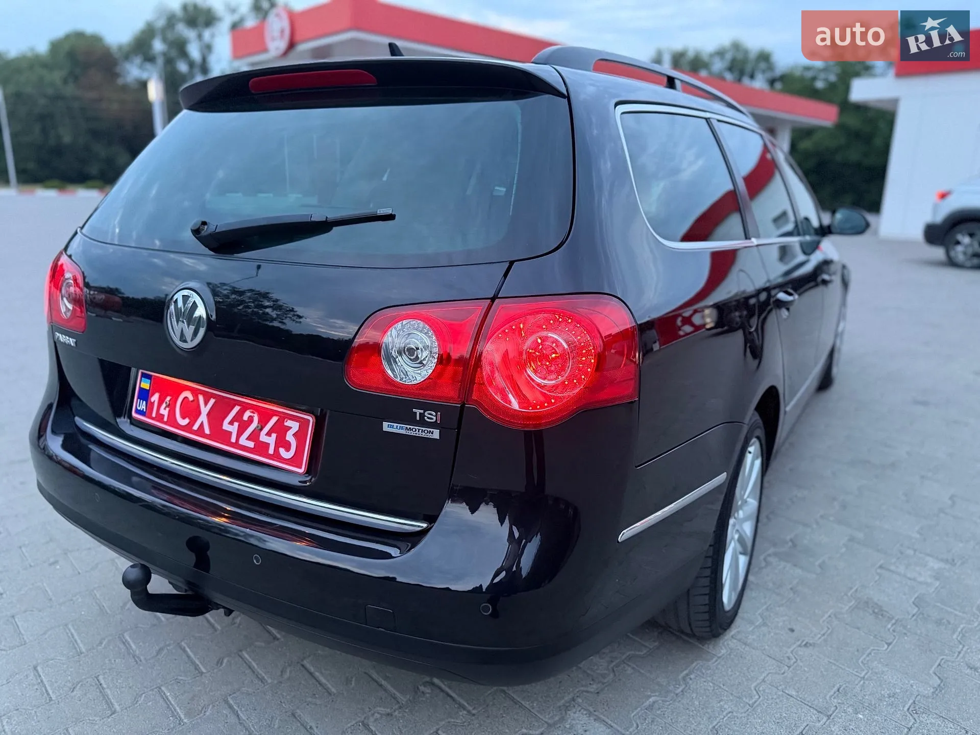 2010 Volkswagen Passat - мініатюра 13