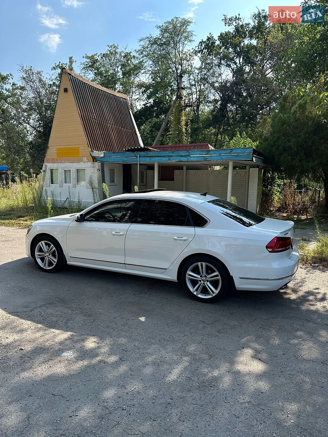 2015 Volkswagen Passat - фото 1