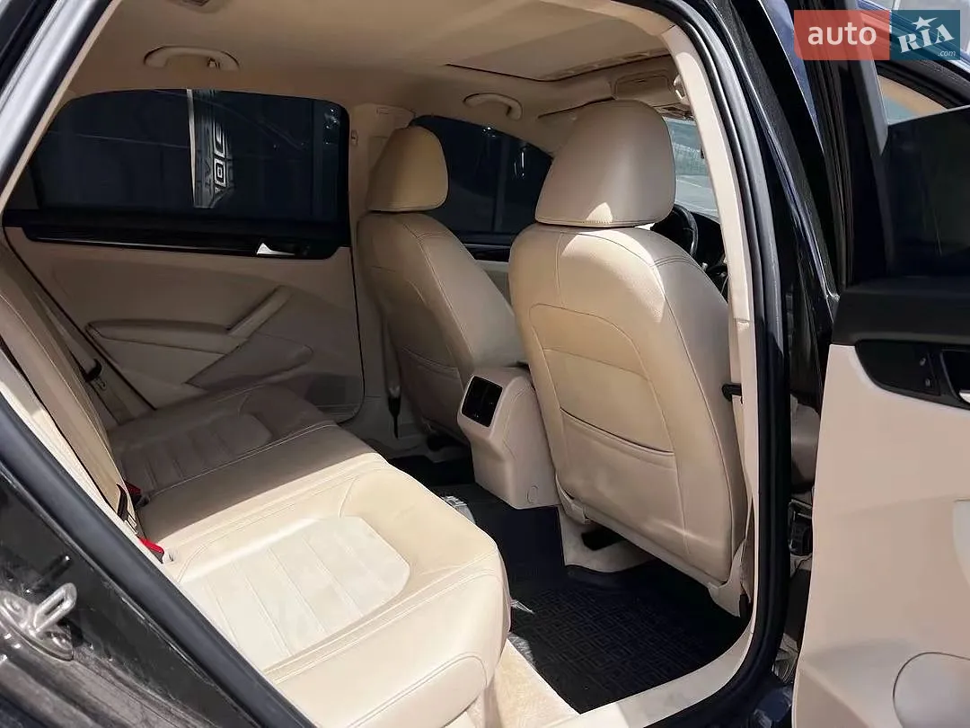 2015 Volkswagen Passat - мініатюра 20