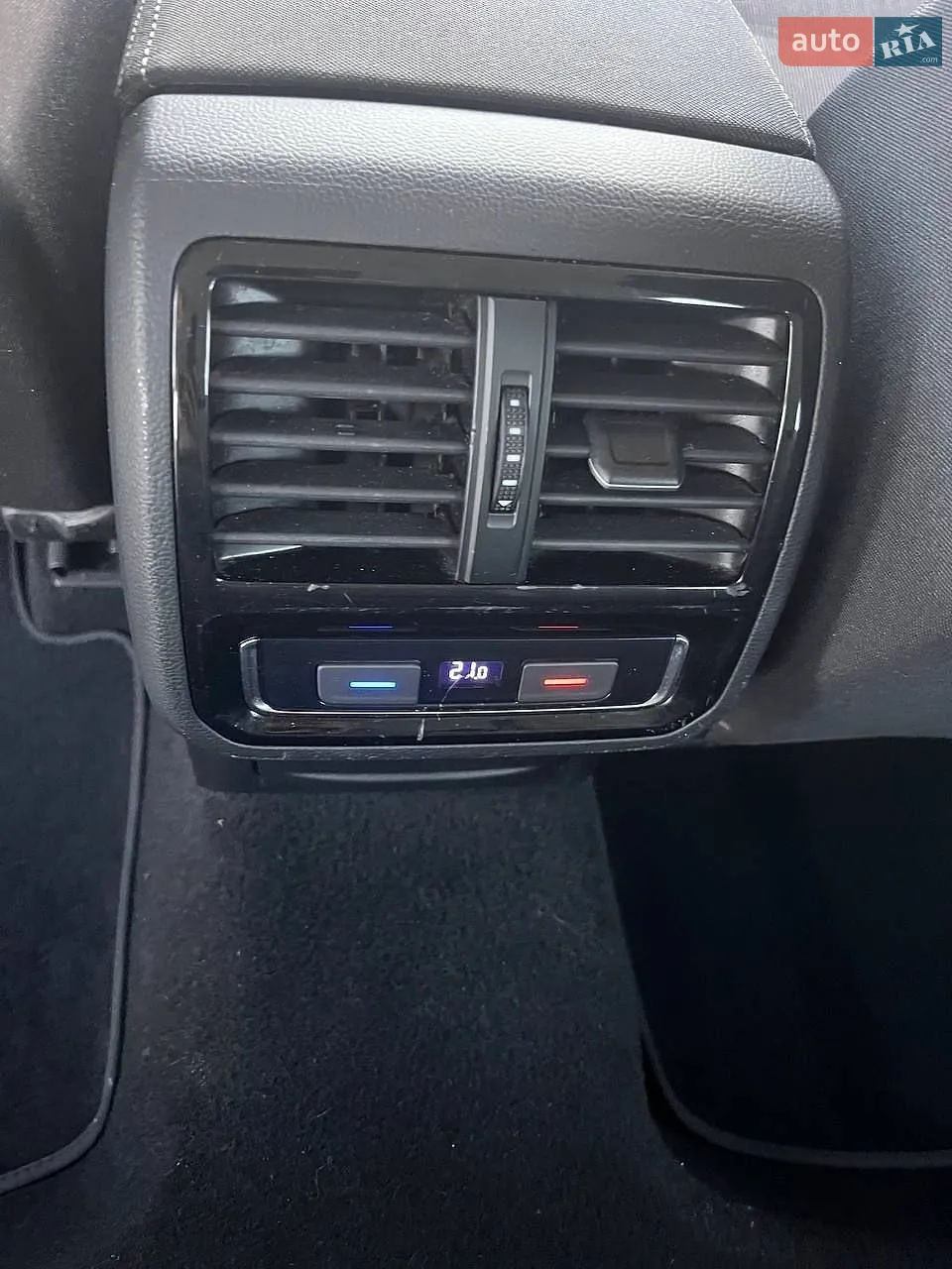 2019 Volkswagen Passat - мініатюра 15