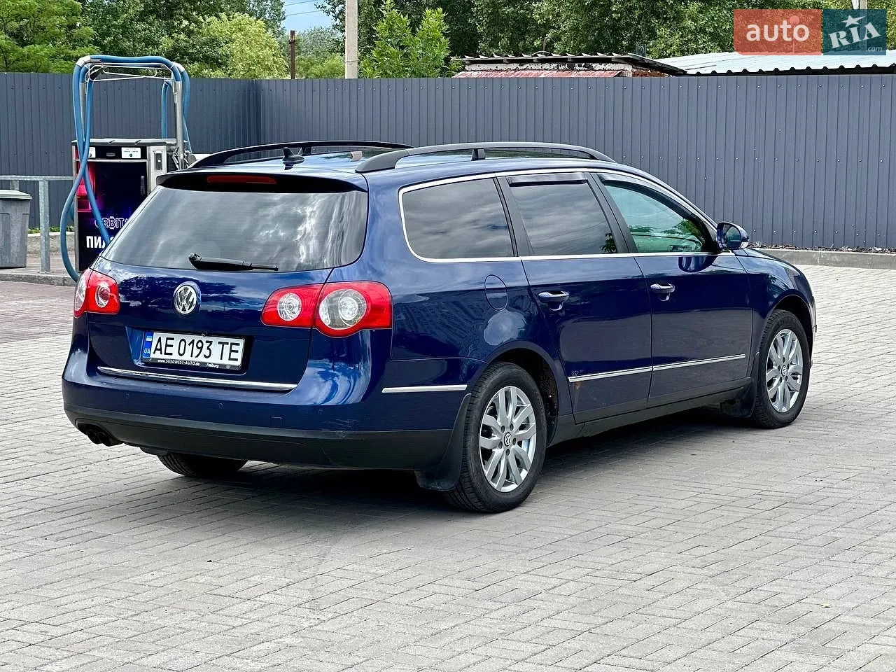 2010 Volkswagen Passat - мініатюра 5