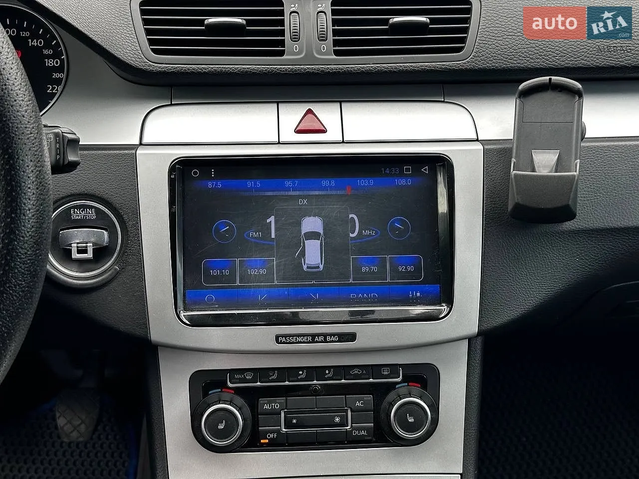 2010 Volkswagen Passat - мініатюра 16