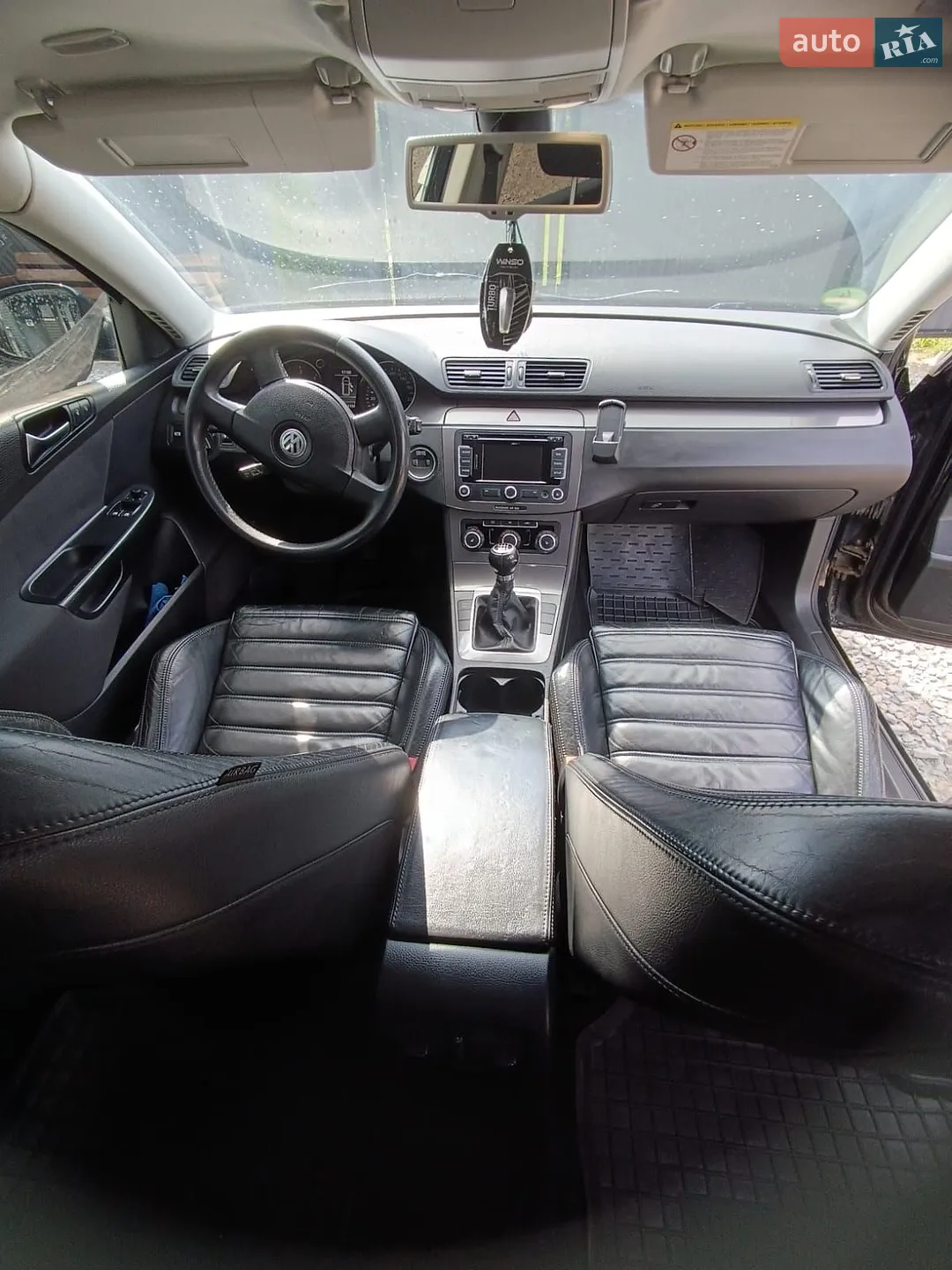 2010 Volkswagen Passat - мініатюра 5