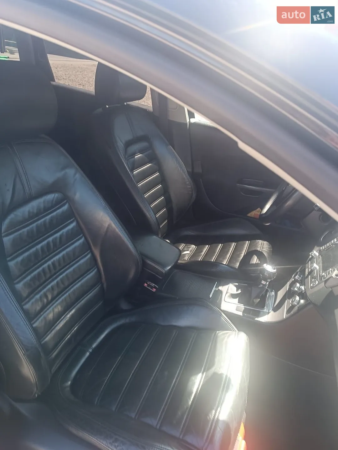 2010 Volkswagen Passat - мініатюра 10