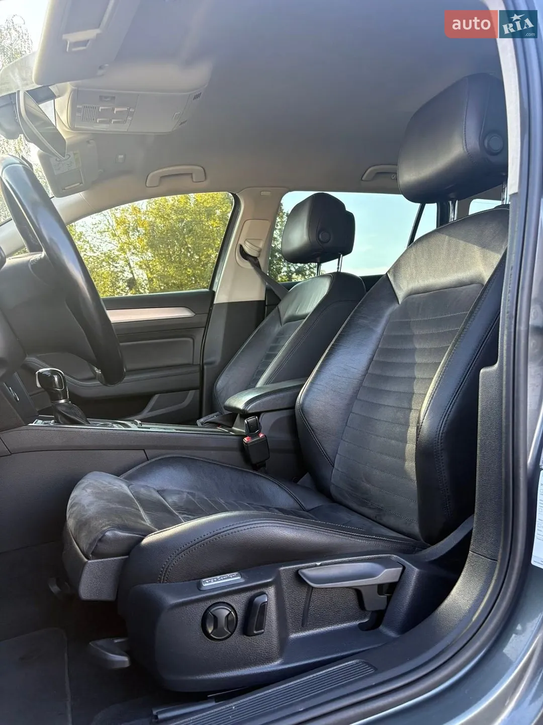2015 Volkswagen Passat - мініатюра 4