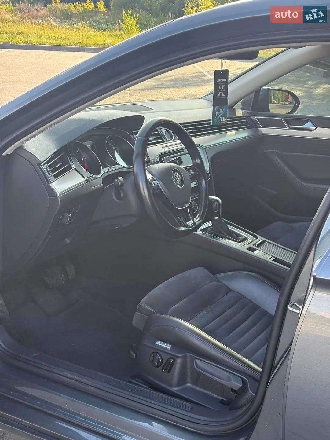 2015 Volkswagen Passat - мініатюра 12