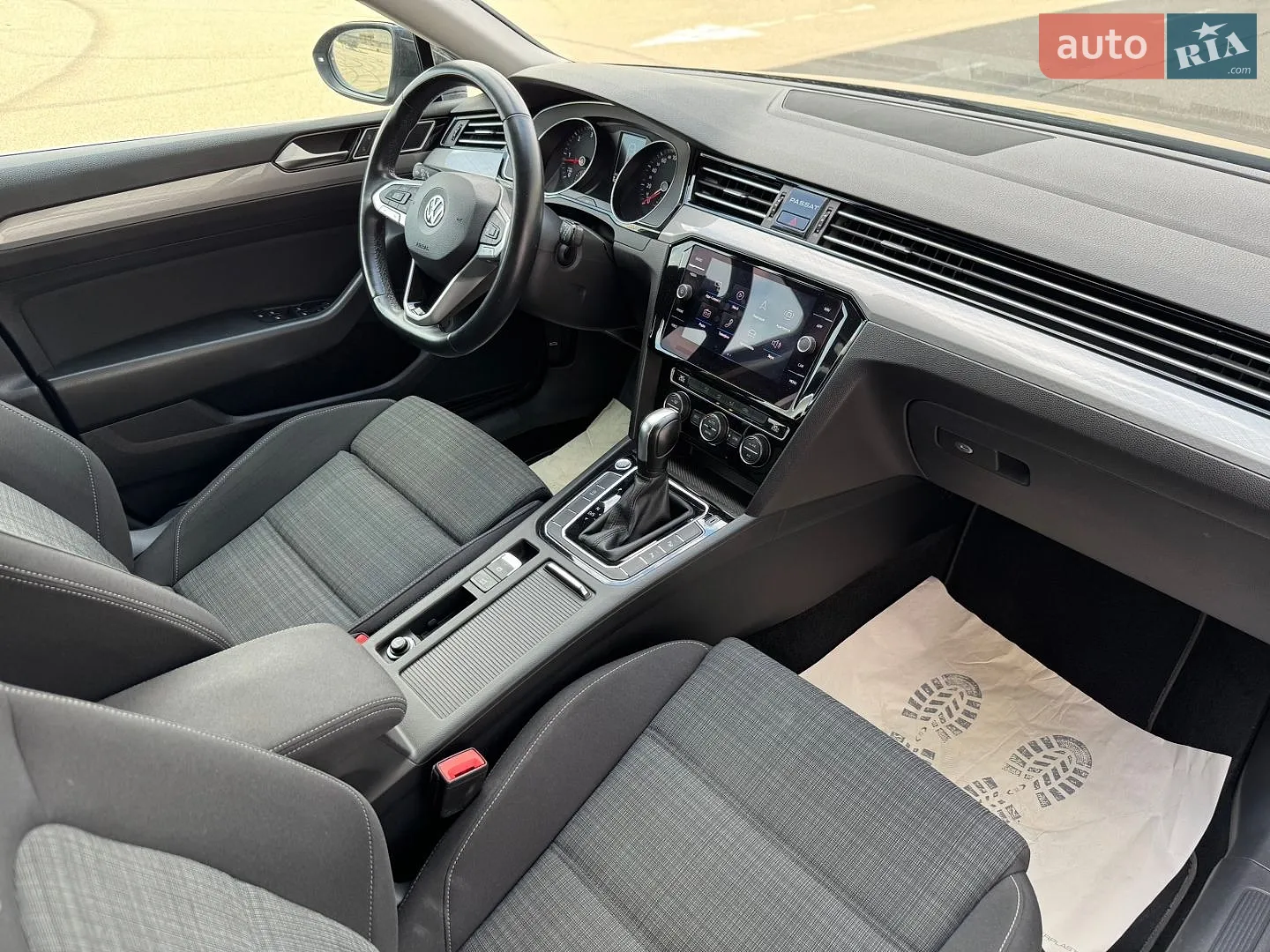 2019 Volkswagen Passat - мініатюра 31