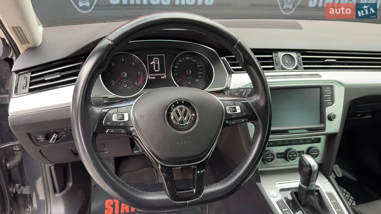 2014 Volkswagen Passat - мініатюра 17