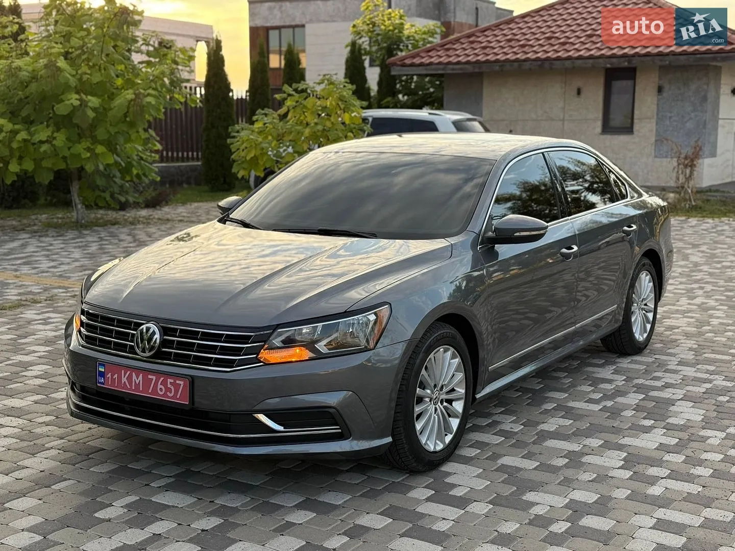 2016 Volkswagen Passat - фото 1