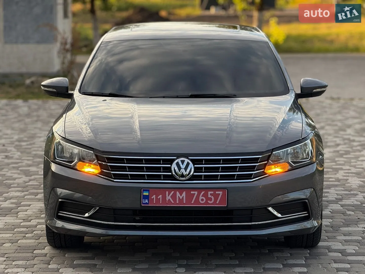 2016 Volkswagen Passat - мініатюра 2
