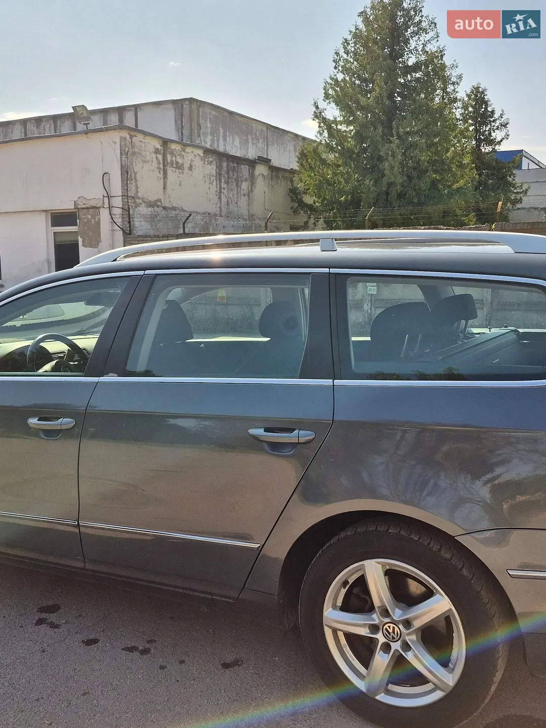 2010 Volkswagen Passat - мініатюра 5